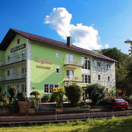 Hotel Garni Regina Гьосвайнщайн Екстериор снимка