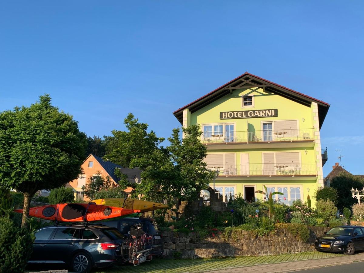 Hotel Garni Regina Гьосвайнщайн Екстериор снимка