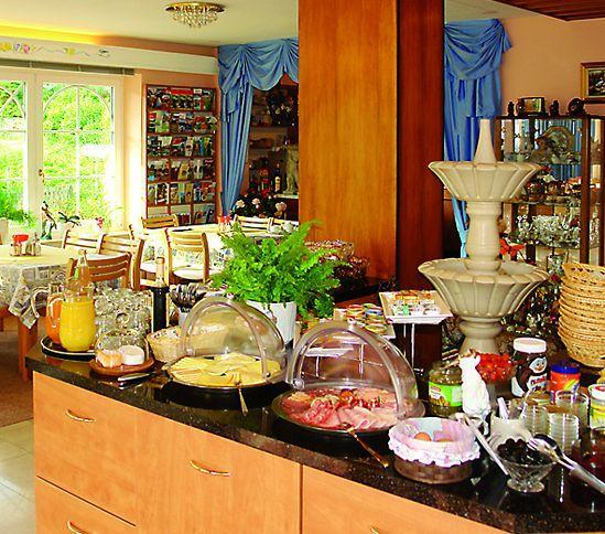 Hotel Garni Regina Гьосвайнщайн Екстериор снимка