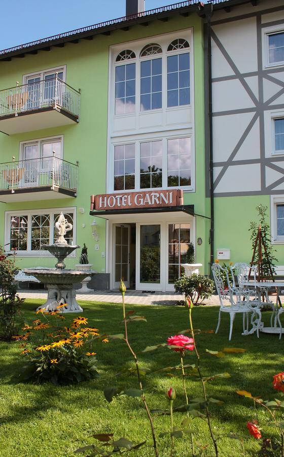 Hotel Garni Regina Гьосвайнщайн Екстериор снимка
